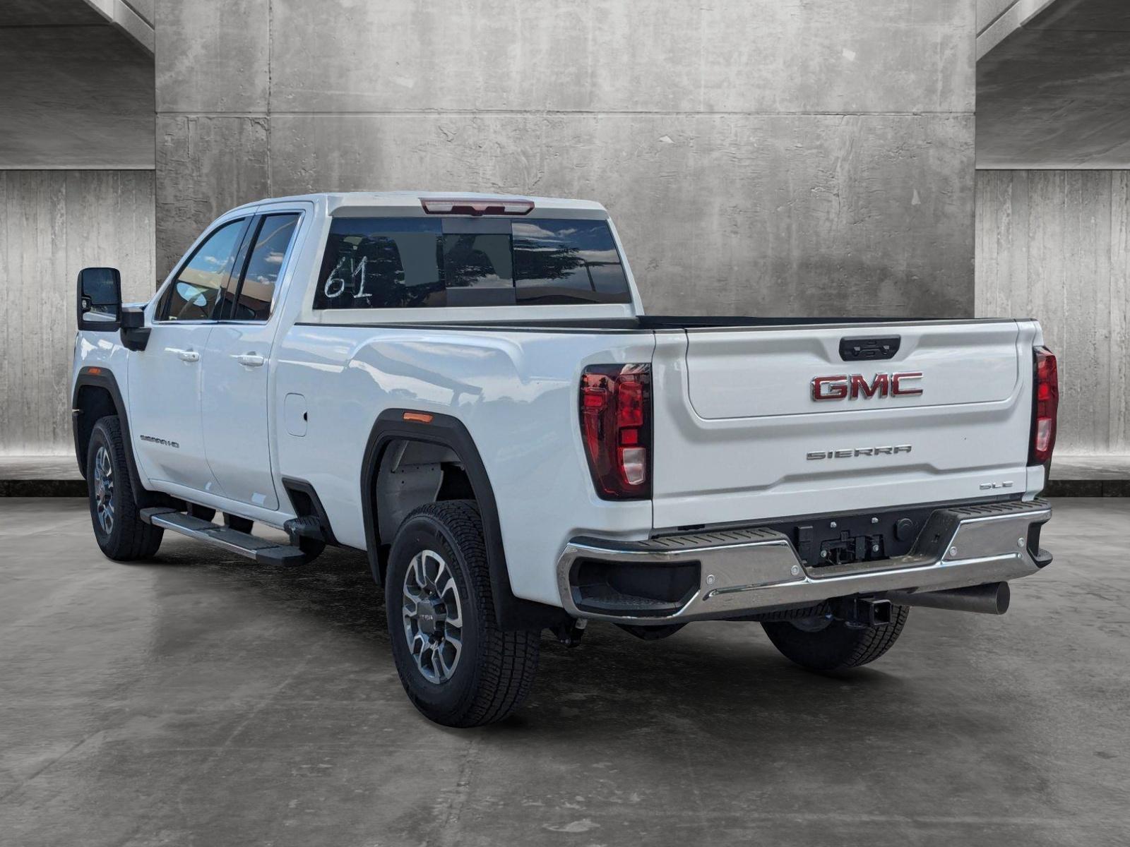 2024 GMC Sierra 2500 HD Vehicle Photo in LONE TREE, CO 80124-2750