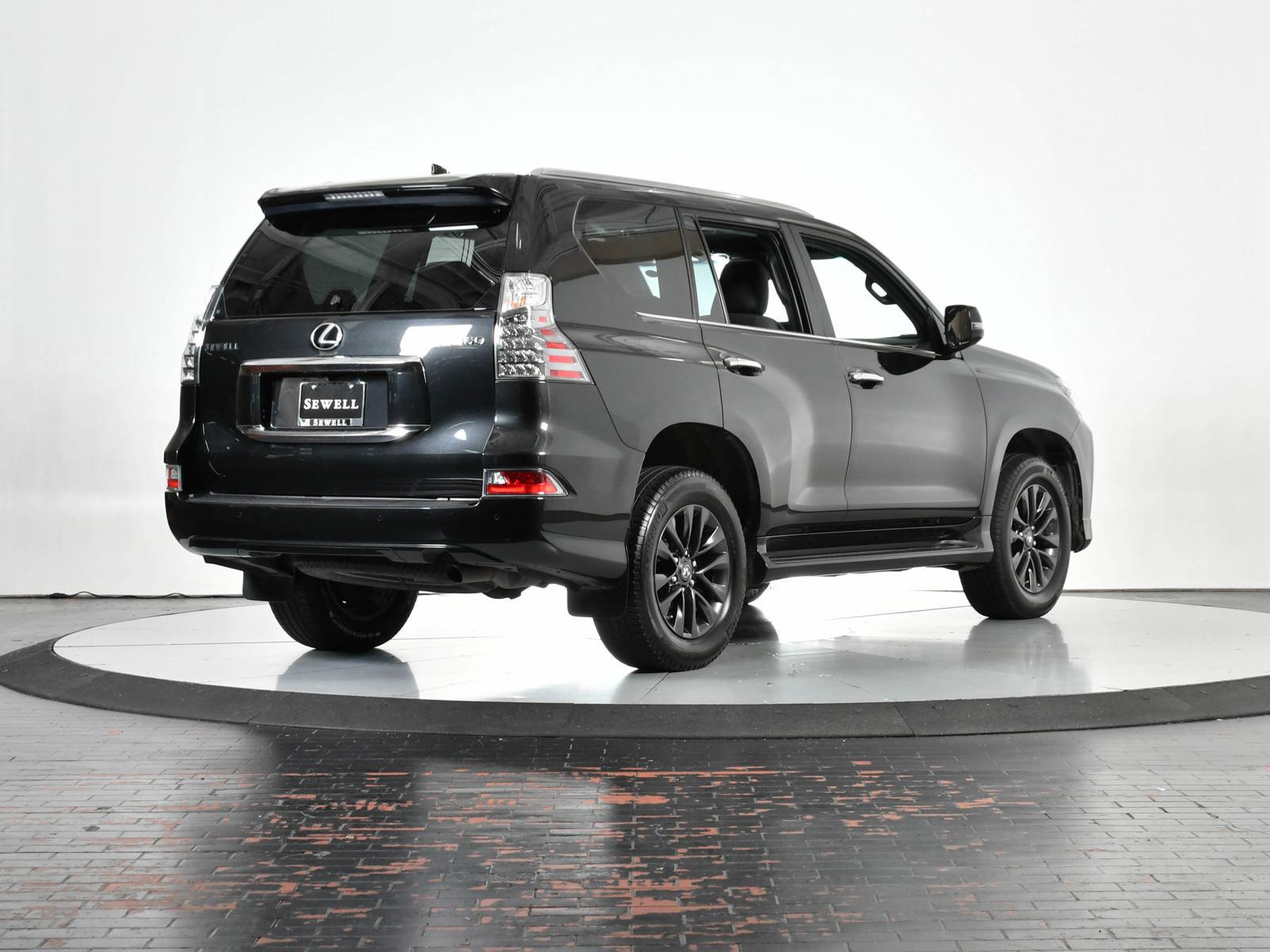 2023 Lexus GX 460 Vehicle Photo in DALLAS, TX 75235