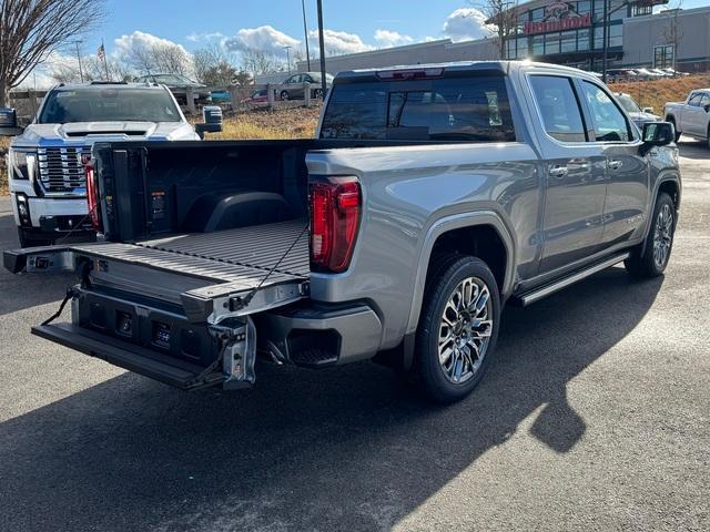 2025 GMC Sierra 1500 Vehicle Photo in LOWELL, MA 01852-4336