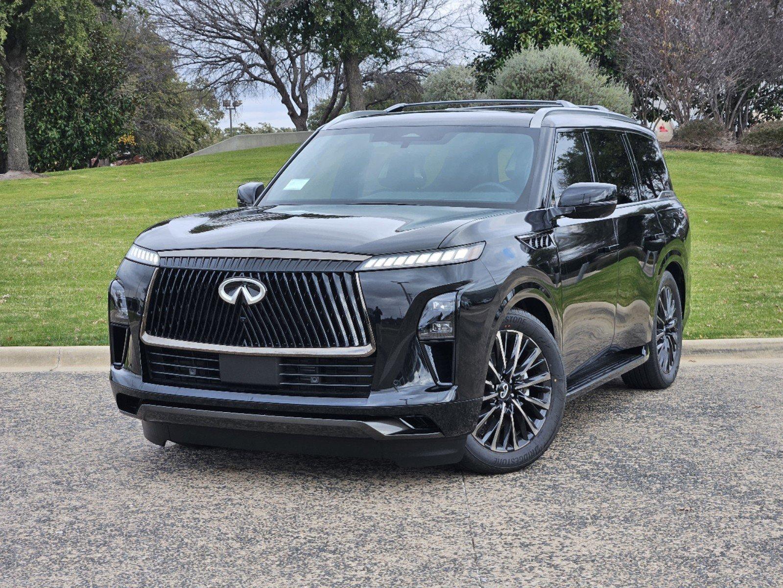 2025 INFINITI QX80 Vehicle Photo in Fort Worth, TX 76132