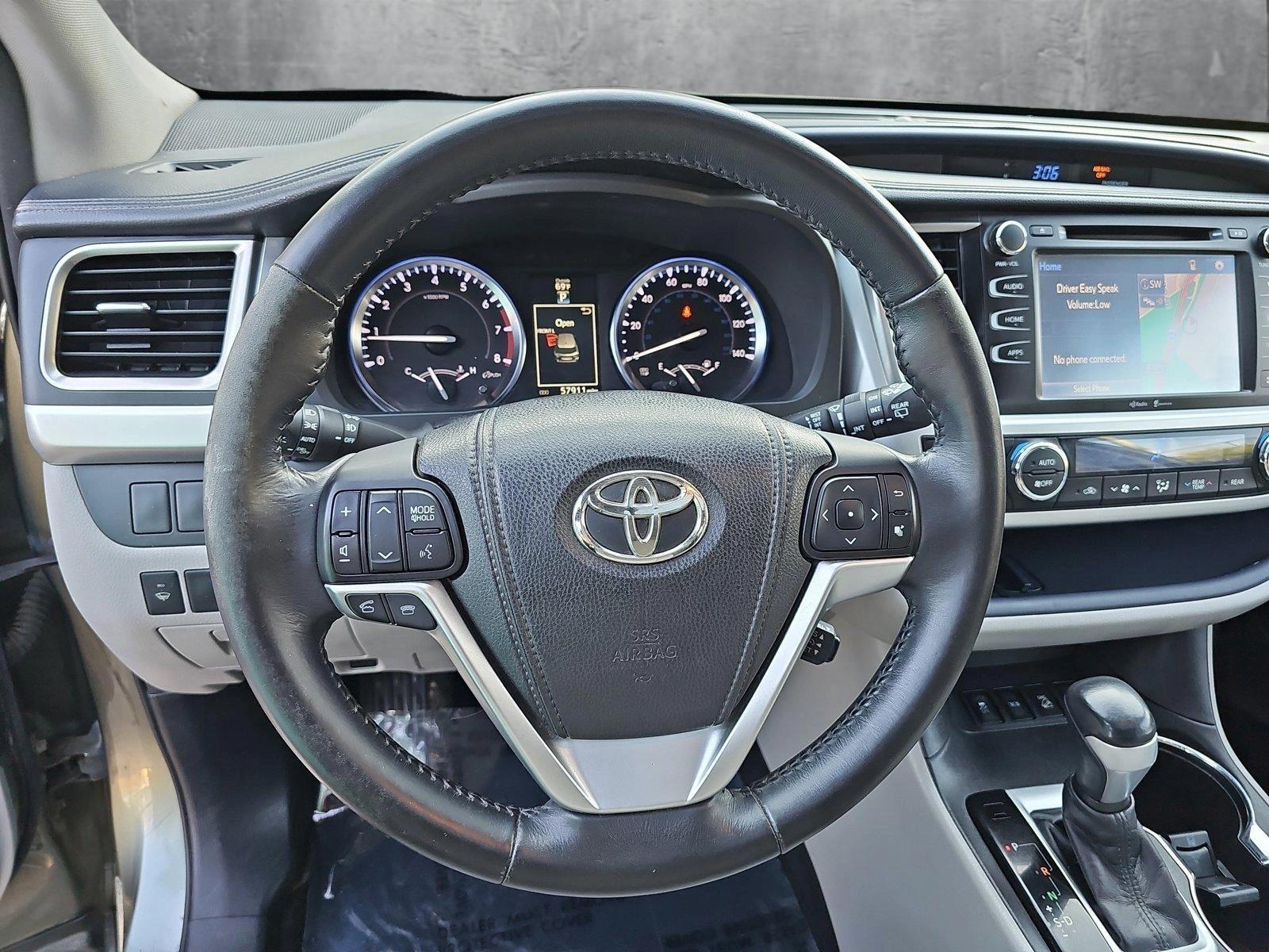 2015 Toyota Highlander Vehicle Photo in TIMONIUM, MD 21093-2300