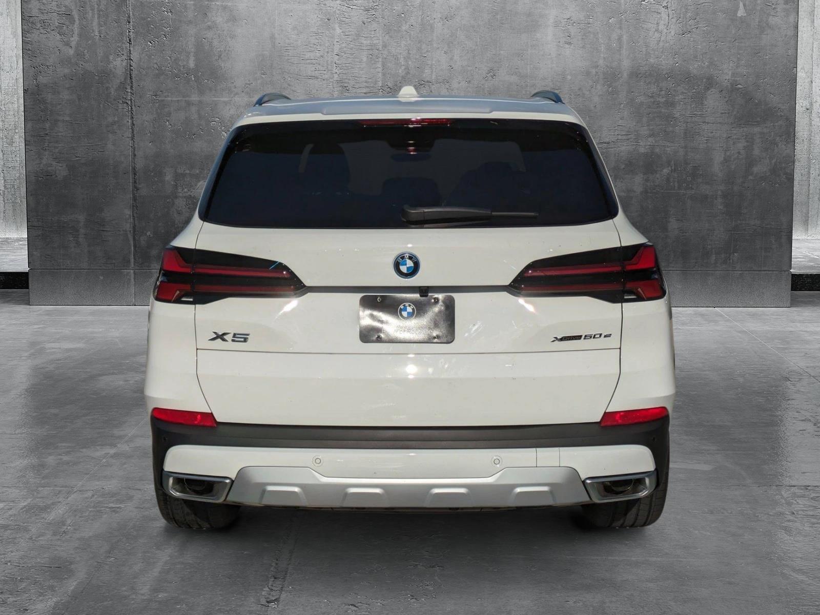 2025 BMW X5 xDrive50e Vehicle Photo in Rockville, MD 20852