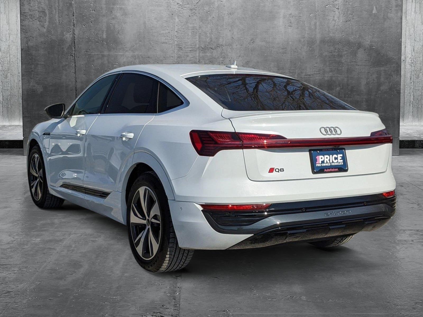 2024 Audi Q8 e-tron Sportback Vehicle Photo in Cockeysville, MD 21030