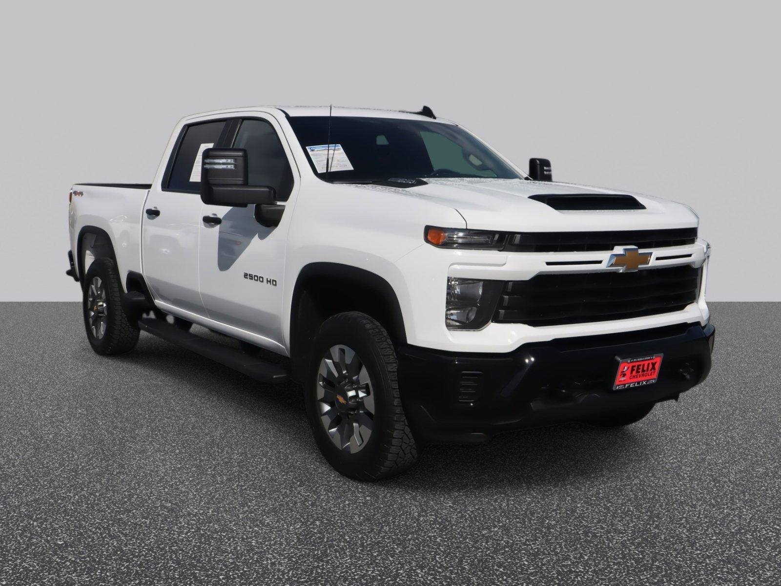 2024 Chevrolet Silverado 2500 HD Vehicle Photo in LOS ANGELES, CA 90007-3794