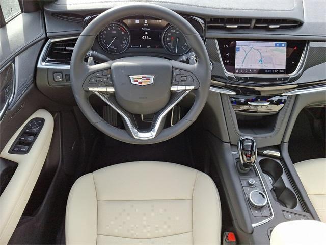 2025 Cadillac XT6 Vehicle Photo in ALLENTOWN, PA 18103-7399