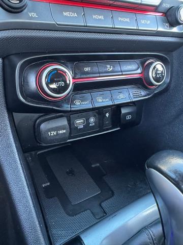 2019 Hyundai VELOSTER Vehicle Photo in Peoria, IL 61615