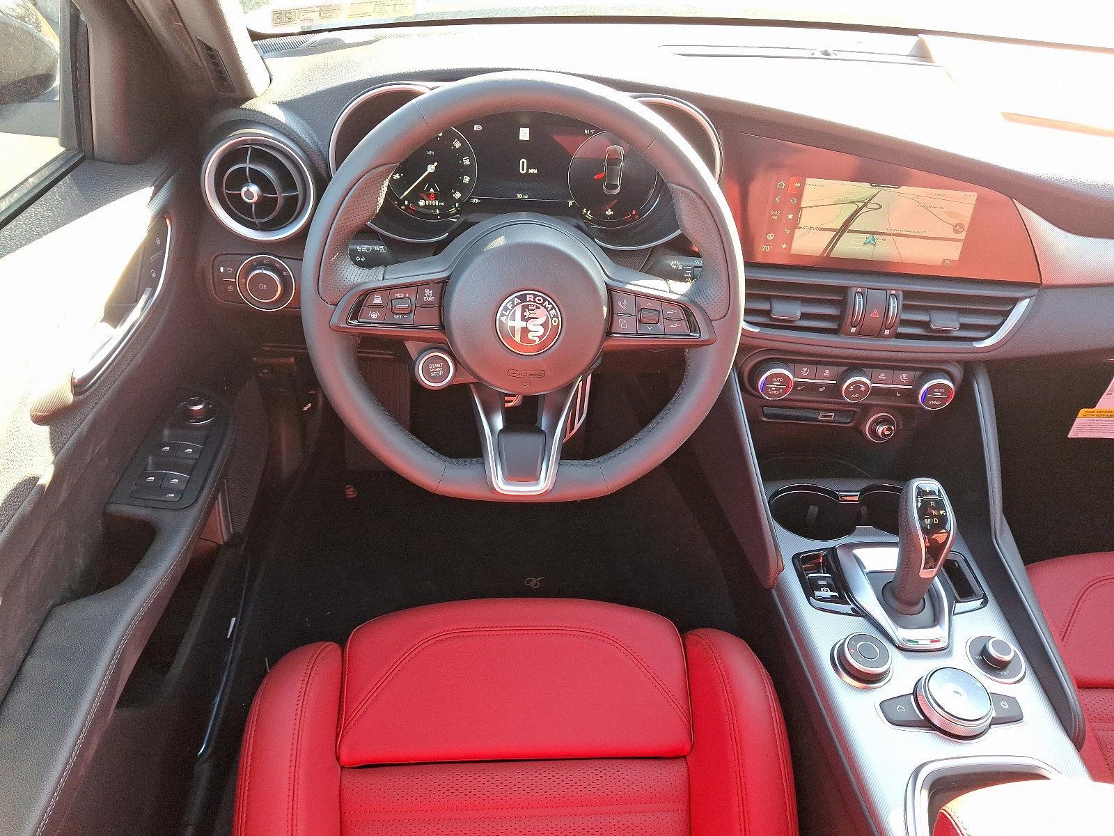 2025 Alfa Romeo Giulia Vehicle Photo in Willow Grove, PA 19090