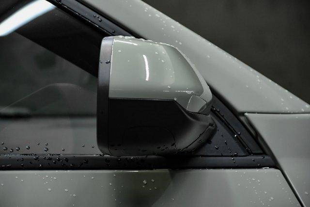 2025 Chevrolet Equinox Vehicle Photo in EVERETT, WA 98203-5662