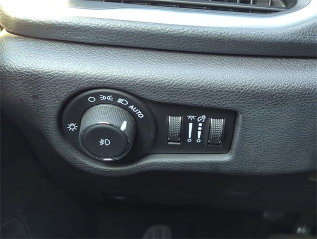 2019 Chrysler Pacifica Vehicle Photo in PASADENA, CA 91107-3803