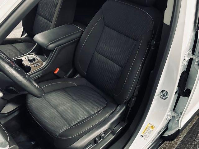 2023 GMC Acadia Vehicle Photo in MEDINA, OH 44256-9631