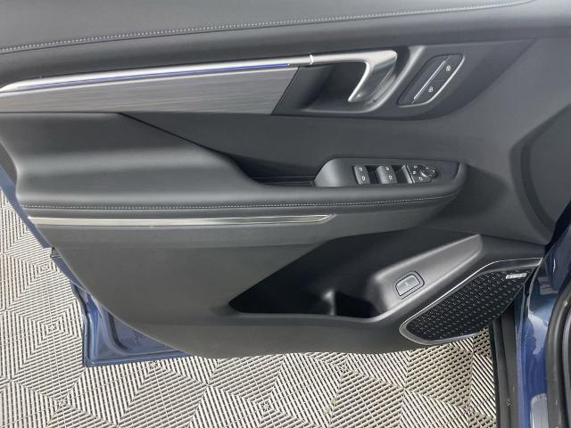 2025 Buick Enclave Vehicle Photo in GILBERT, AZ 85297-0402