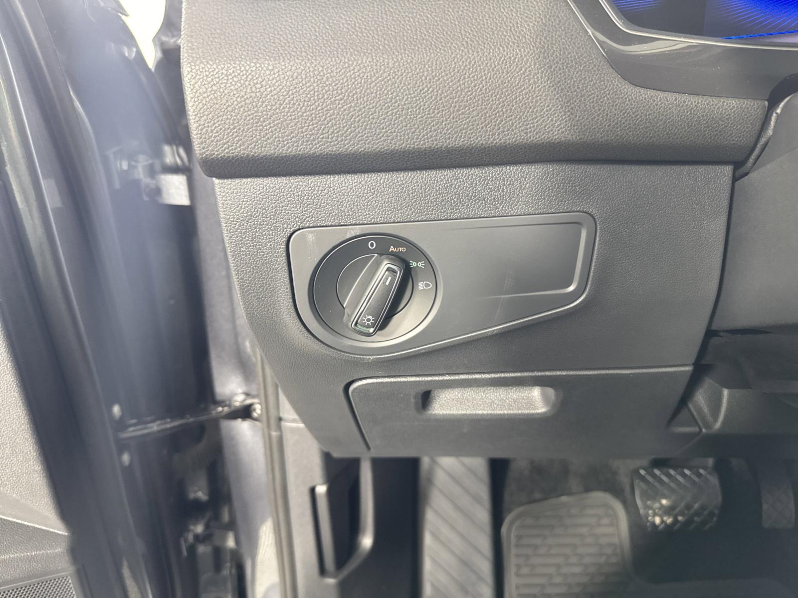 2024 Volkswagen Tiguan Vehicle Photo in Georgetown, TX 78626