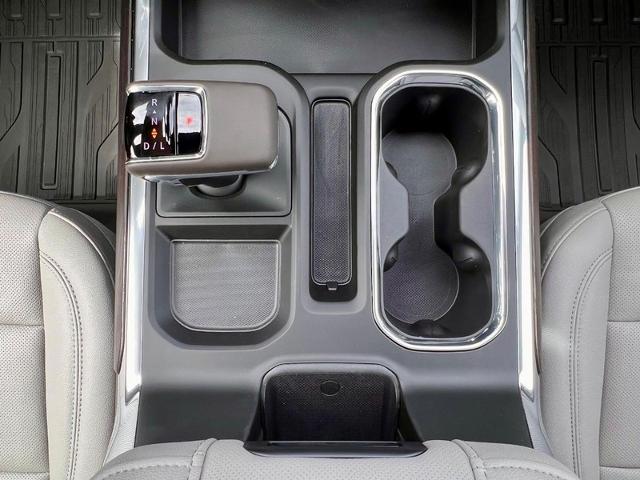 2025 GMC Sierra 1500 Vehicle Photo in EFFINGHAM, IL 62401-2832