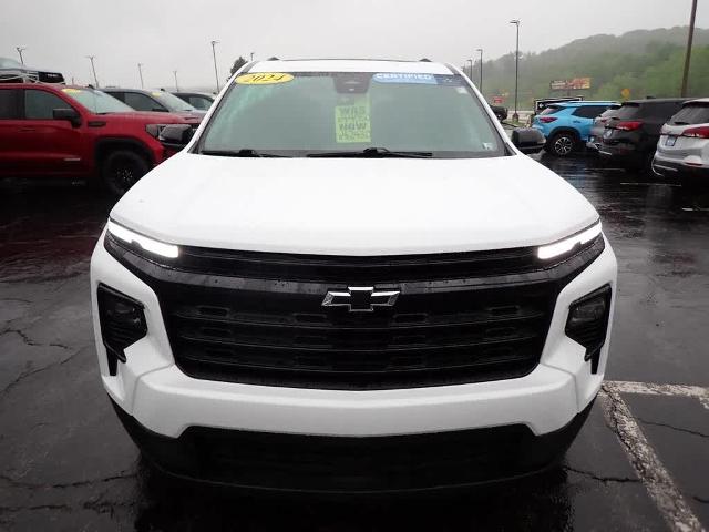 2024 Chevrolet Traverse Vehicle Photo in ZELIENOPLE, PA 16063-2910