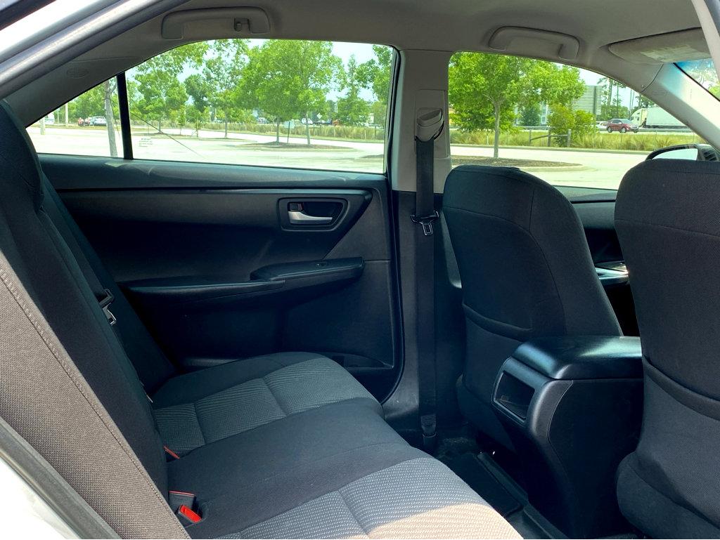 2016 Toyota Camry Vehicle Photo in POOLER, GA 31322-3252