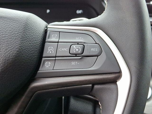 2023 Jeep Grand Cherokee Vehicle Photo in PAWLING, NY 12564-3219