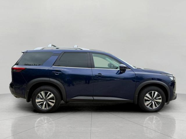 2024 Nissan Pathfinder Vehicle Photo in Appleton, WI 54914