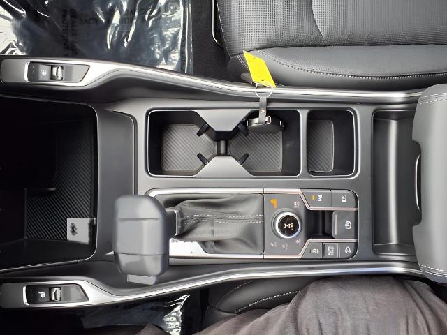 2025 Kia Sorento Vehicle Photo in Oshkosh, WI 54904