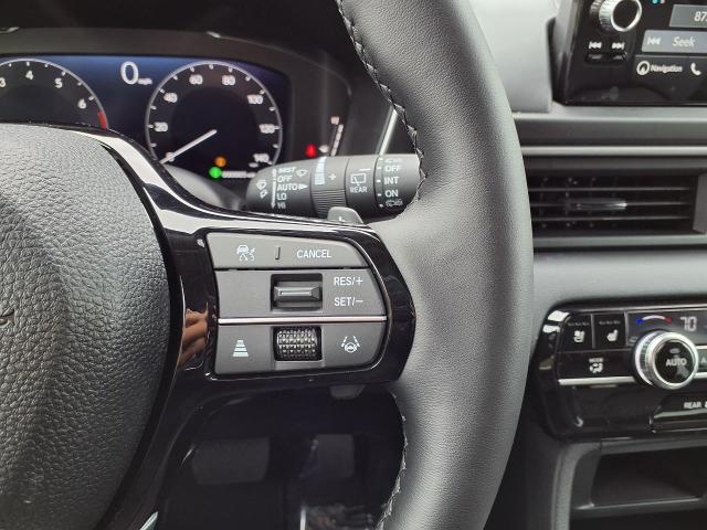2025 Honda Pilot Vehicle Photo in Oshkosh, WI 54904