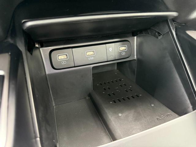 2021 Kia Sorento Hybrid Vehicle Photo in Appleton, WI 54914