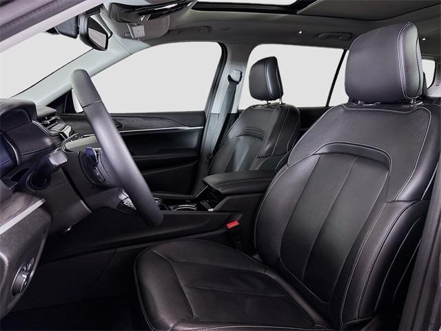 2021 Jeep Grand Cherokee L Vehicle Photo in Puyallup, WA 98371
