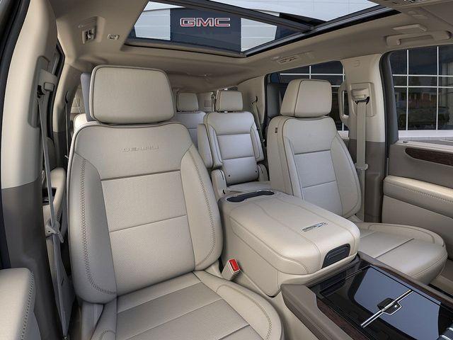 2025 GMC Yukon Vehicle Photo in WATERTOWN, CT 06795-3318