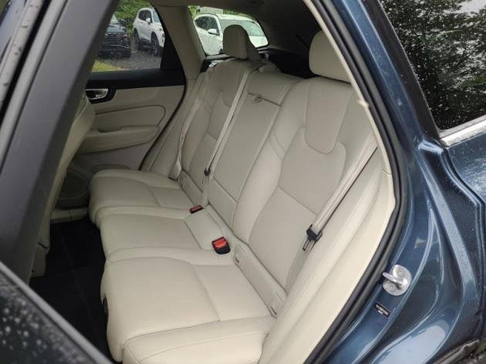 2023 Volvo XC60 Vehicle Photo in Trevose, PA 19053