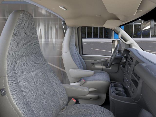 2025 Chevrolet Express Commercial Cutaway Vehicle Photo in TOPEKA, KS 66609-0000