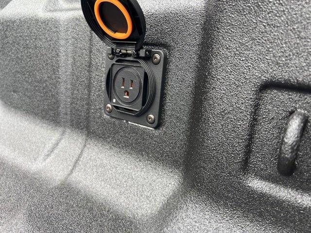 2024 Chevrolet Colorado Vehicle Photo in SAUK CITY, WI 53583-1301