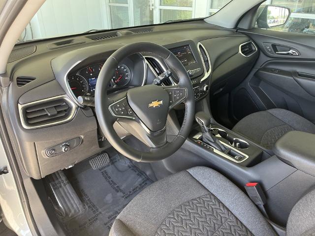 2024 Chevrolet Equinox Vehicle Photo in MANHATTAN, KS 66502-5036