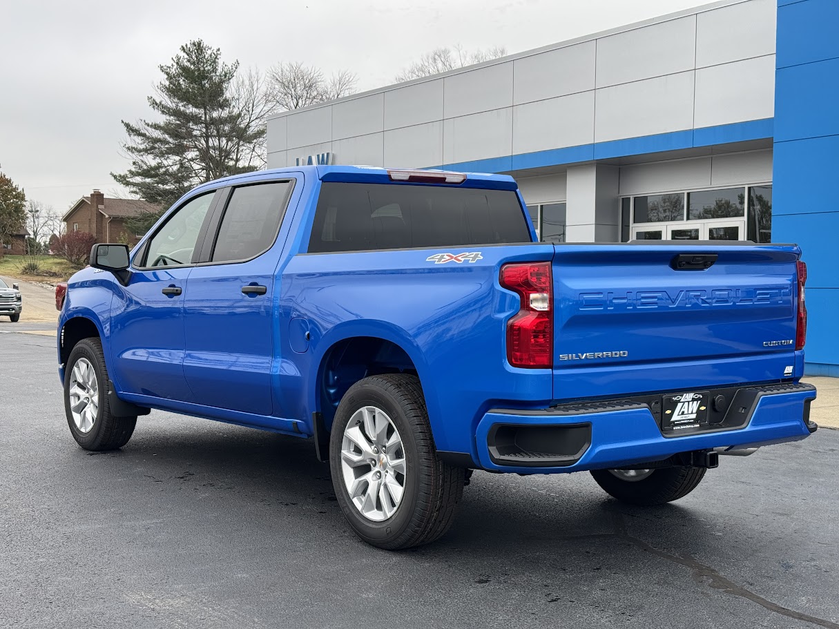 2025 Chevrolet Silverado 1500 Vehicle Photo in BOONVILLE, IN 47601-9633