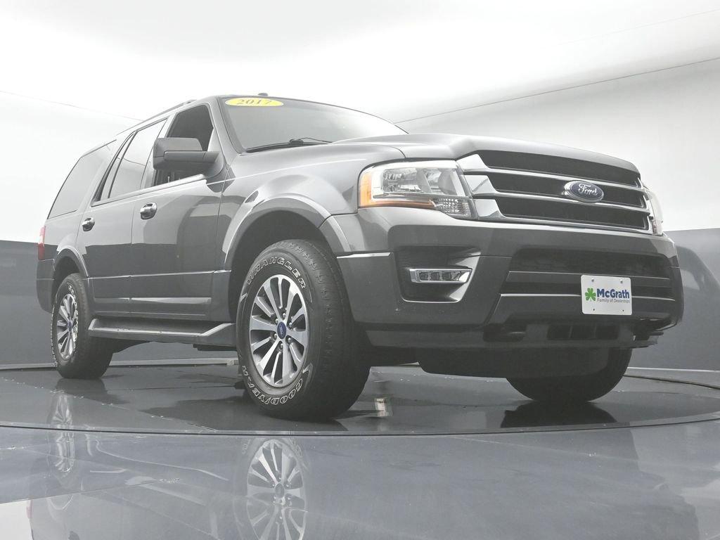 2017 Ford Expedition Vehicle Photo in Cedar Rapids, IA 52402
