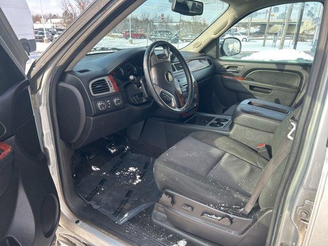 2013 Chevrolet Avalanche Vehicle Photo in MEDINA, OH 44256-9631