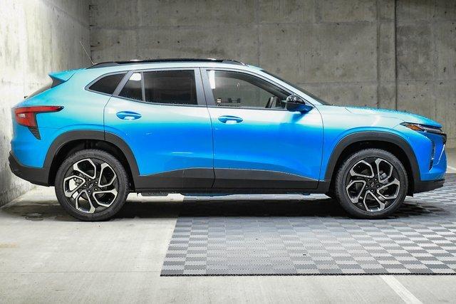 2025 Chevrolet Trax Vehicle Photo in EVERETT, WA 98203-5662
