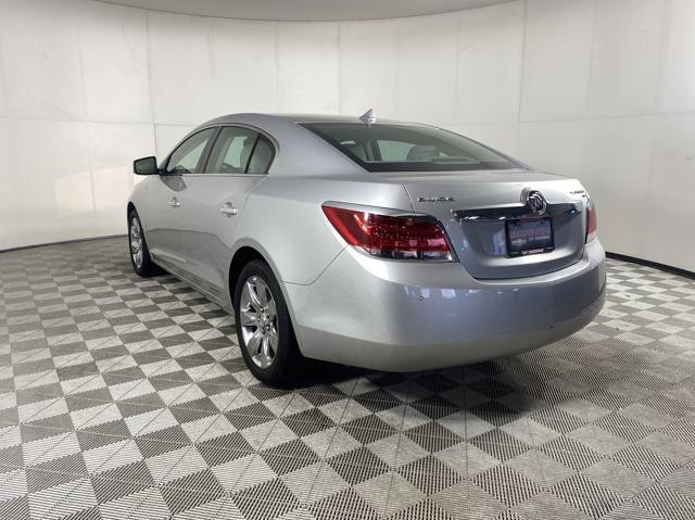 2010 Buick LaCrosse Vehicle Photo in MEDINA, OH 44256-9001