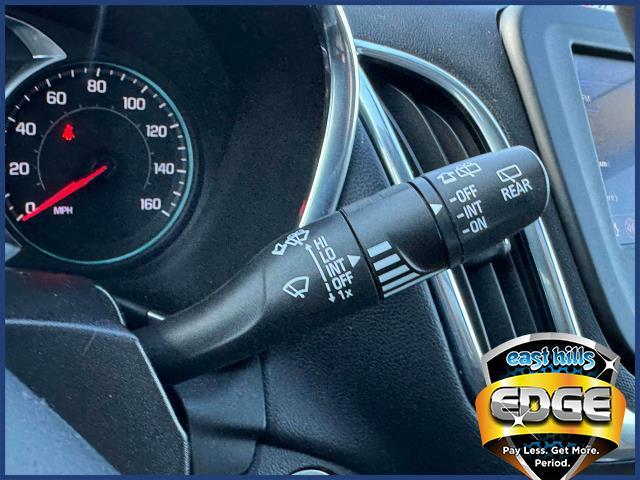 2021 Chevrolet Equinox Vehicle Photo in Roslyn, NY 11576