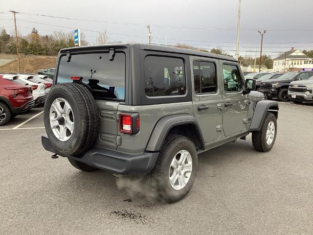 2022 Jeep Wrangler Vehicle Photo in Gardner, MA 01440