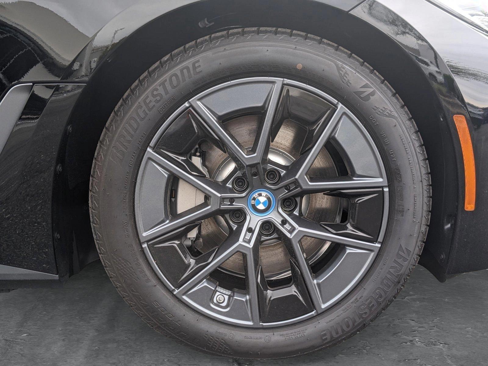 2024 BMW i4 Vehicle Photo in Towson, MD 21204