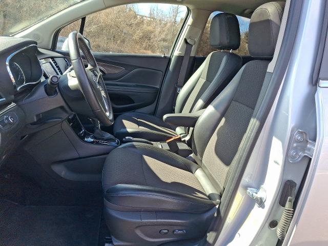 2021 Buick Encore Vehicle Photo in TREVOSE, PA 19053-4984