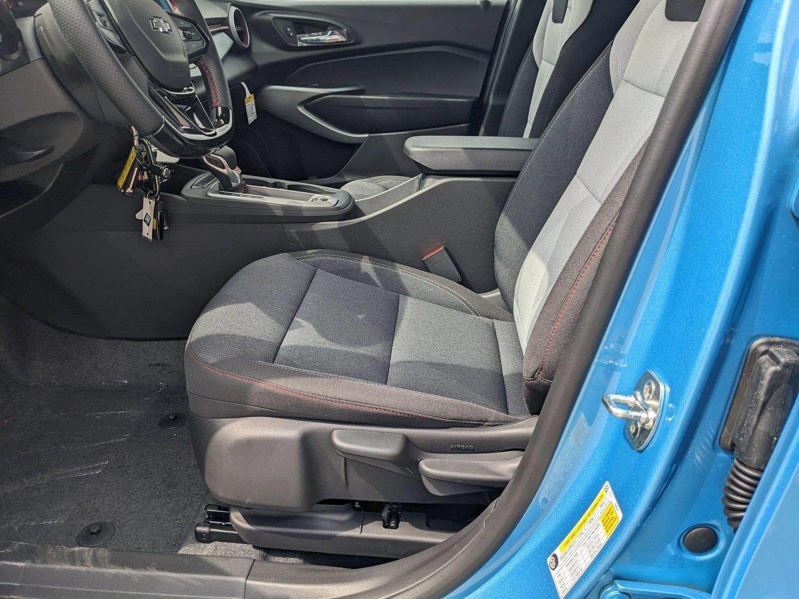 2025 Chevrolet Trax Vehicle Photo in MIAMI, FL 33172-3015
