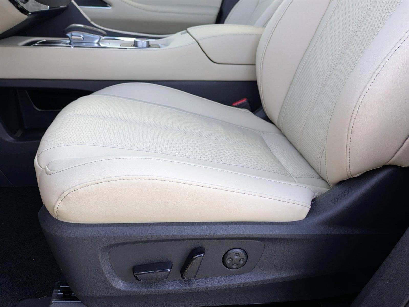 2025 INFINITI QX60 Vehicle Photo in Tustin, CA 92782