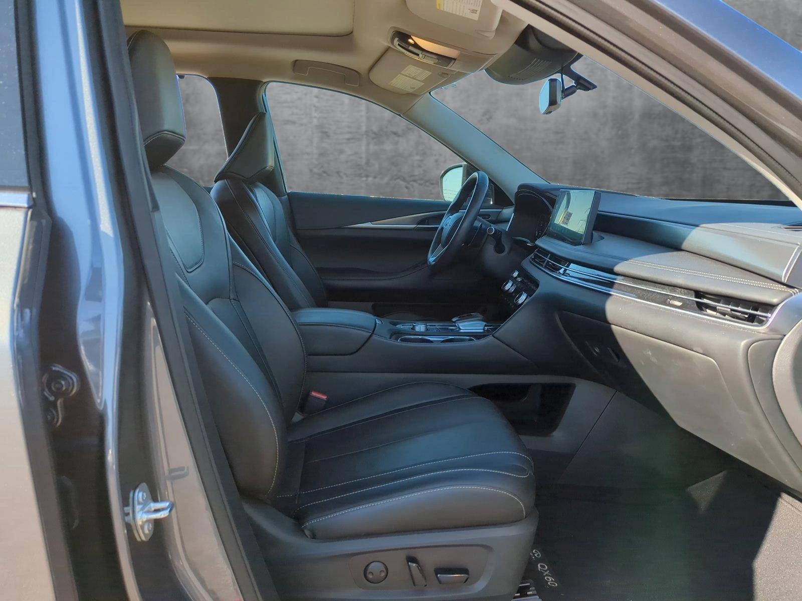 2024 INFINITI QX60 Vehicle Photo in Memphis, TN 38128