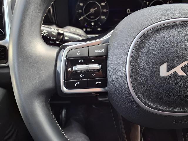 2023 Kia Sorento Vehicle Photo in Oshkosh, WI 54904