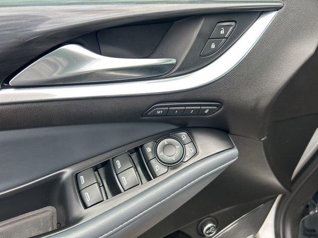 2022 Buick Enclave Vehicle Photo in MEDINA, OH 44256-9631