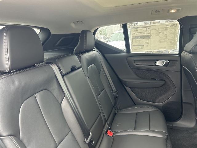 2025 Volvo XC40 Vehicle Photo in Grapevine, TX 76051