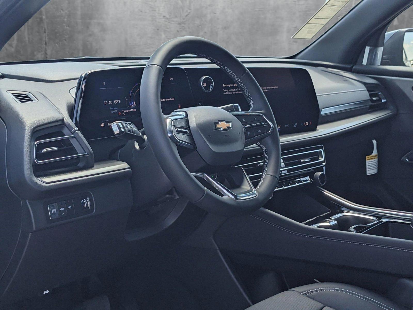 2025 Chevrolet Traverse Vehicle Photo in MIAMI, FL 33172-3015