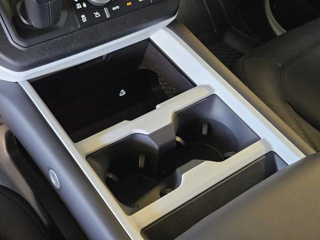 2025 Defender Vehicle Photo in AUSTIN, TX 78717