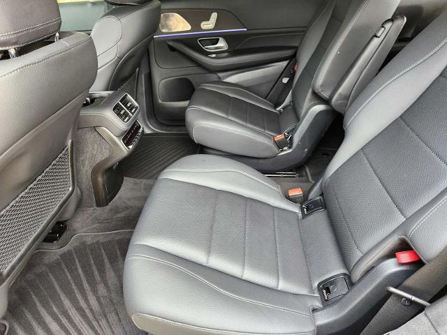 2025 Mercedes-Benz GLS Vehicle Photo in HOUSTON, TX 77079