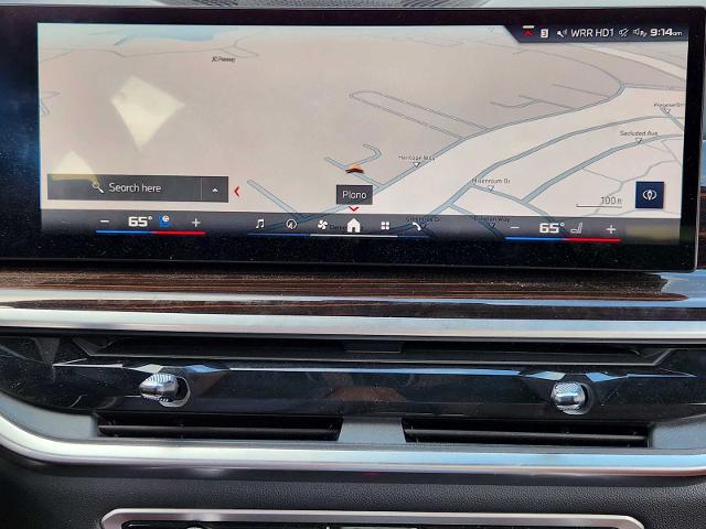 2025 BMW X7 M60i Vehicle Photo in PLANO, TX 75024