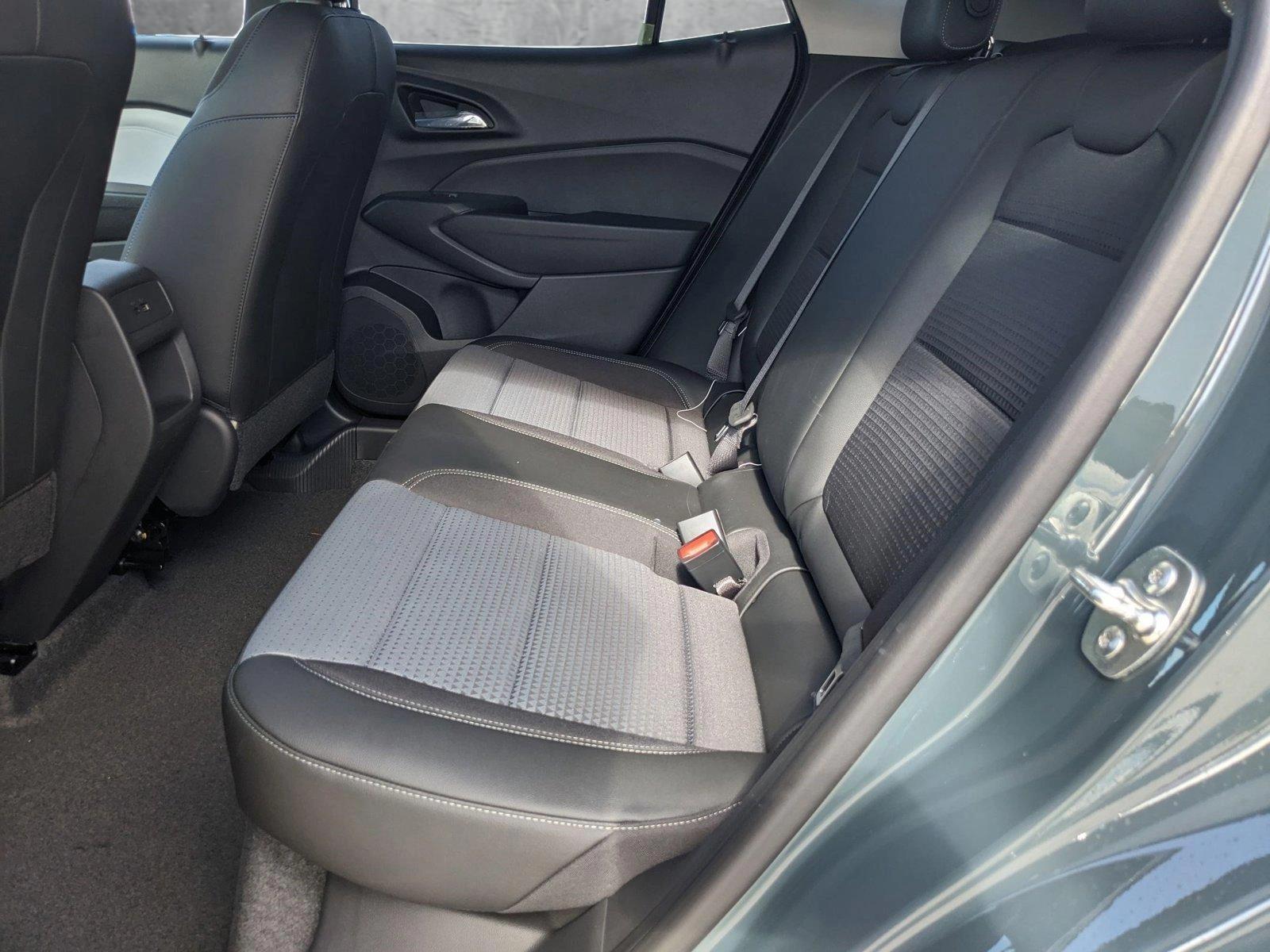 2025 Chevrolet Trax Vehicle Photo in MIAMI, FL 33172-3015